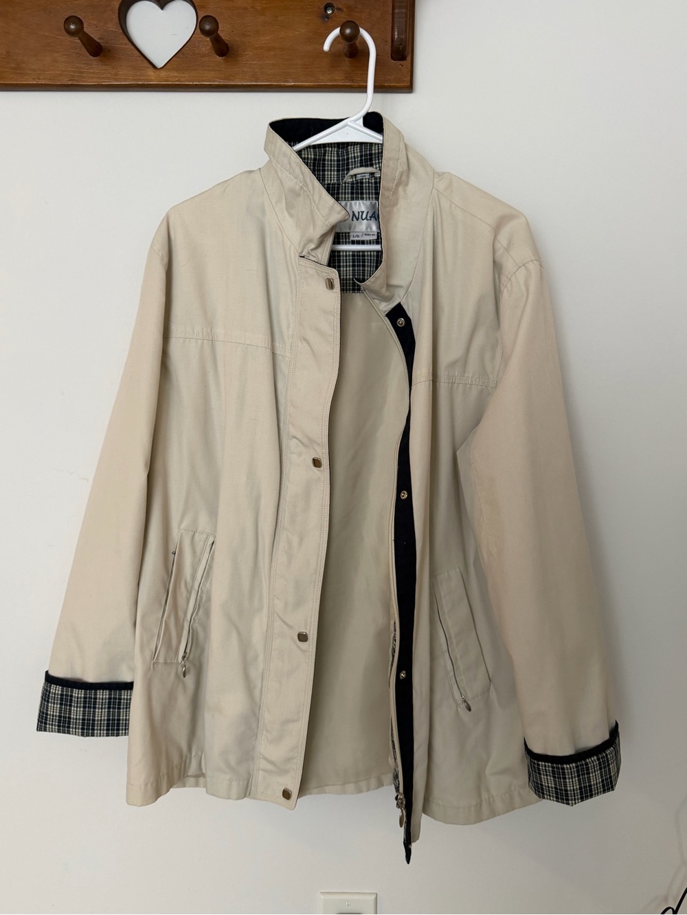Nuage Women's Cream Trench Coat with Plaid Trim